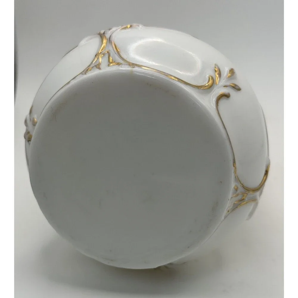 🤍🌸✨ Antique Victorian Milk Glass Vase – Floral Design w/ Gold Gilding ✨🌸🤍